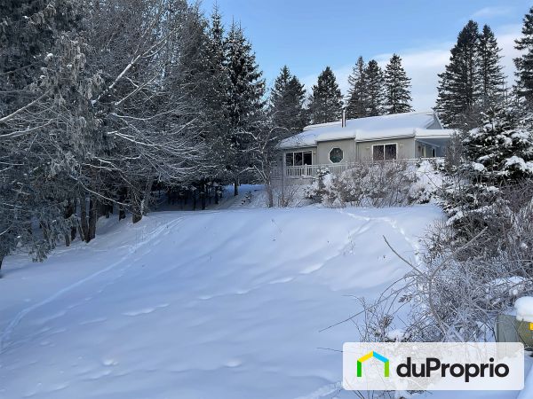 150 rue Sainte-Marie, Lac-Aux-Sables for sale