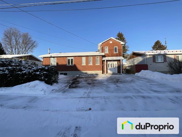 3100, rue de l'Université, Longueuil (St-Hubert) à vendre