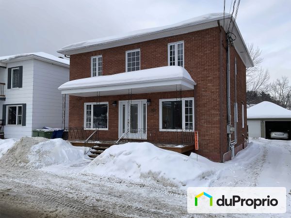 25-27, rue des Érables, Clermont à vendre