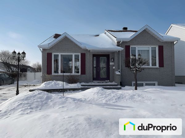 317, rue Radisson, St-Eustache à vendre