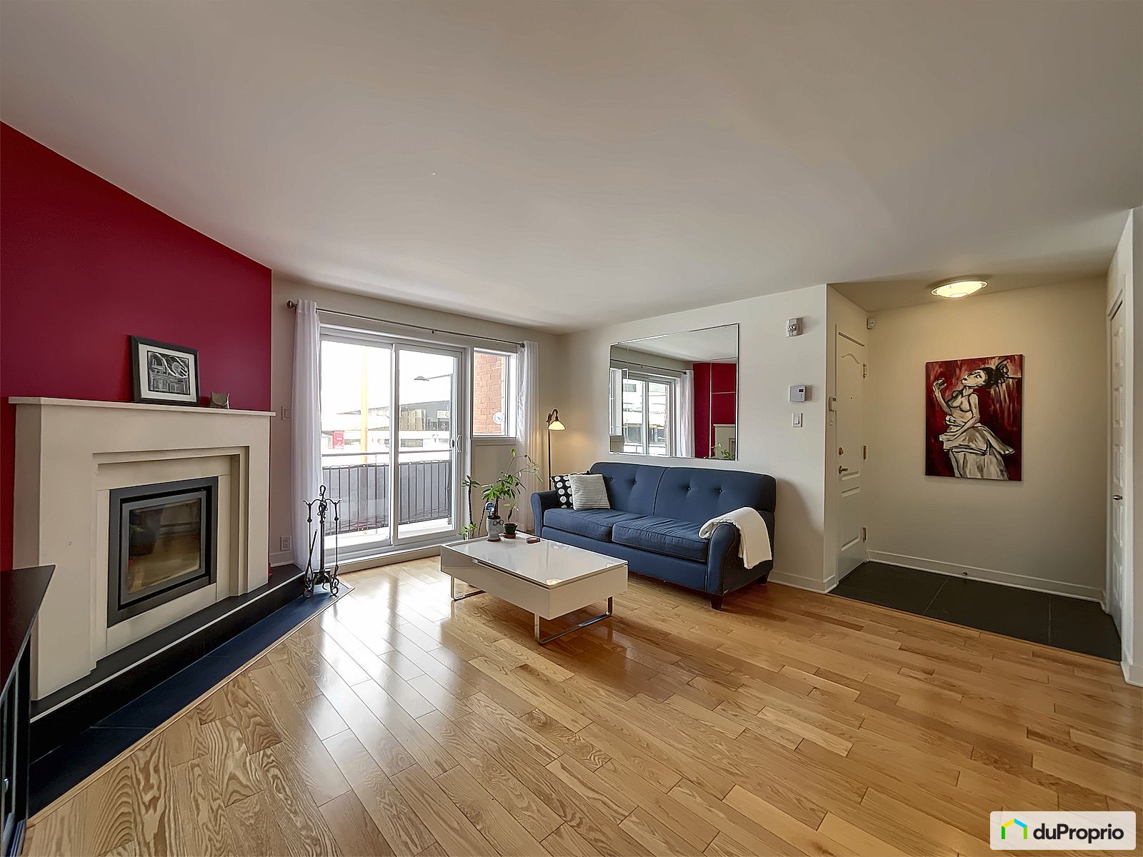 4 4520 Avenue Pierre De Couber — photo 1