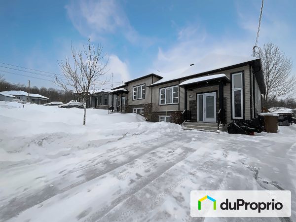 829, rue Neil-Tracy, Sherbrooke (Rock Forest) à vendre