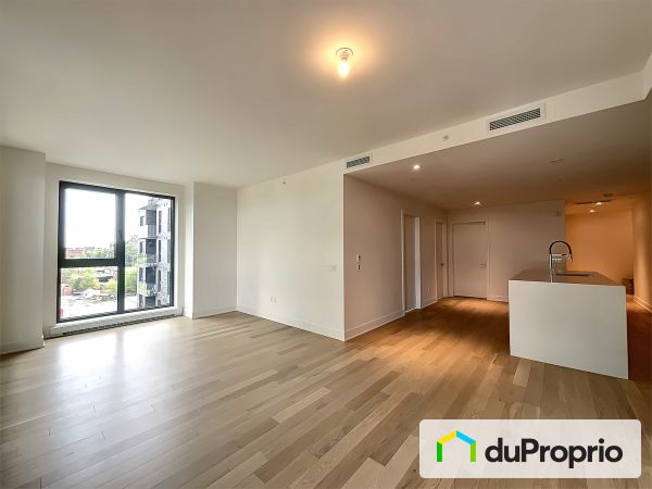 404-121 chemin Bates, Mont-Royal for rent