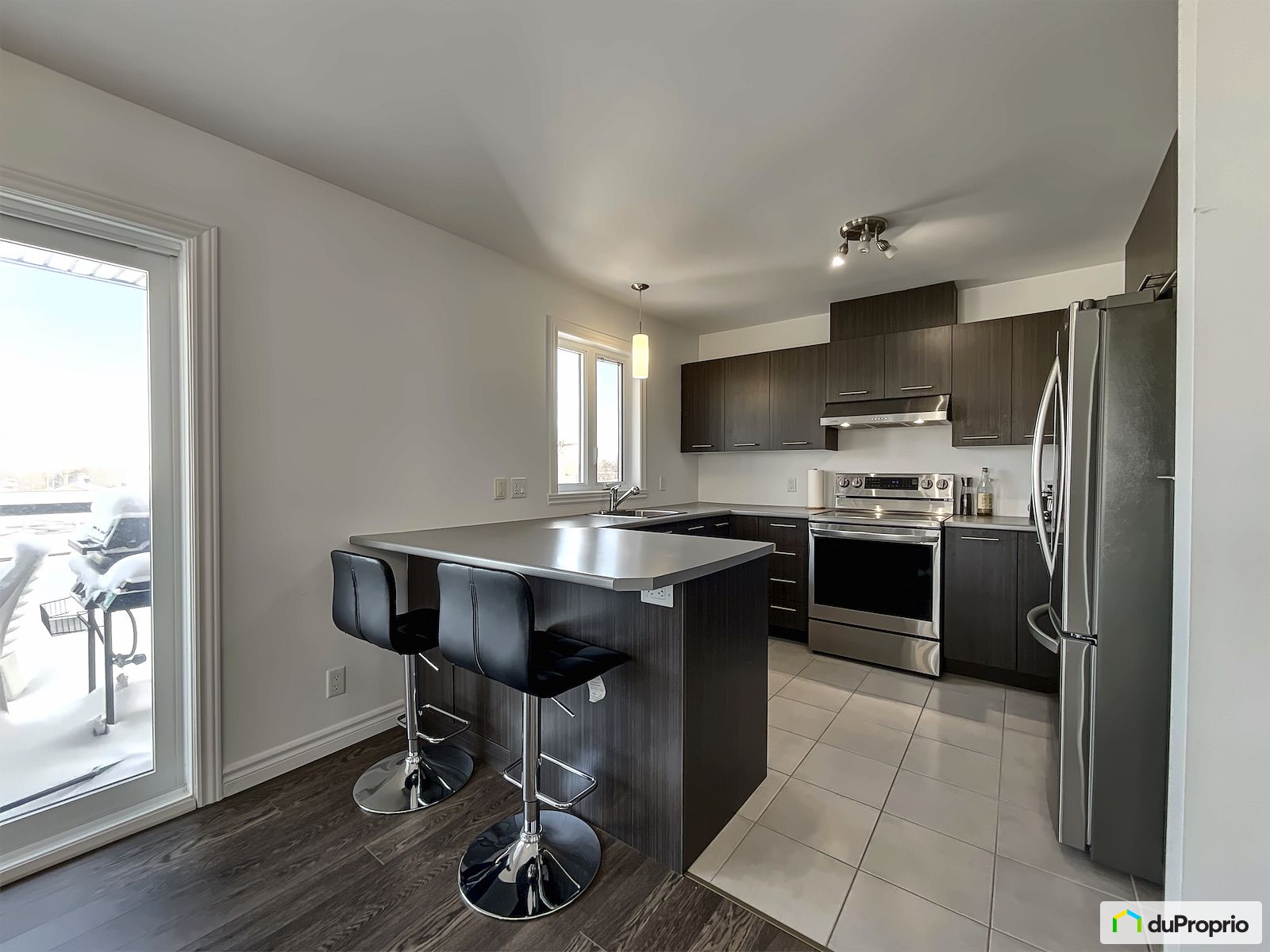 C 1431 Rue Saint Jacques — photo 1