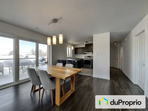 Eat-in Kitchen - C-1431 rue Saint-Jacques, L'Ancienne-Lorette for sale