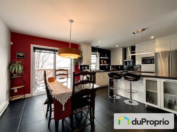 Salle à manger - 835, rue Armand-Matte, Lévis à vendre