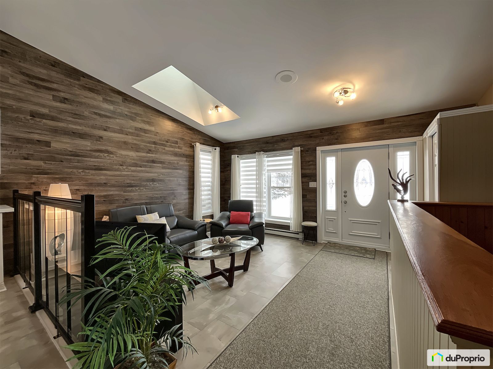 232 Rue Georges Laplante — photo 3