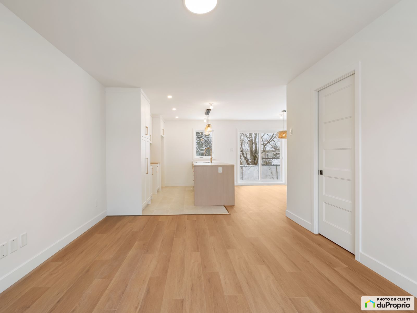 1295 Rue De Modene — photo 3