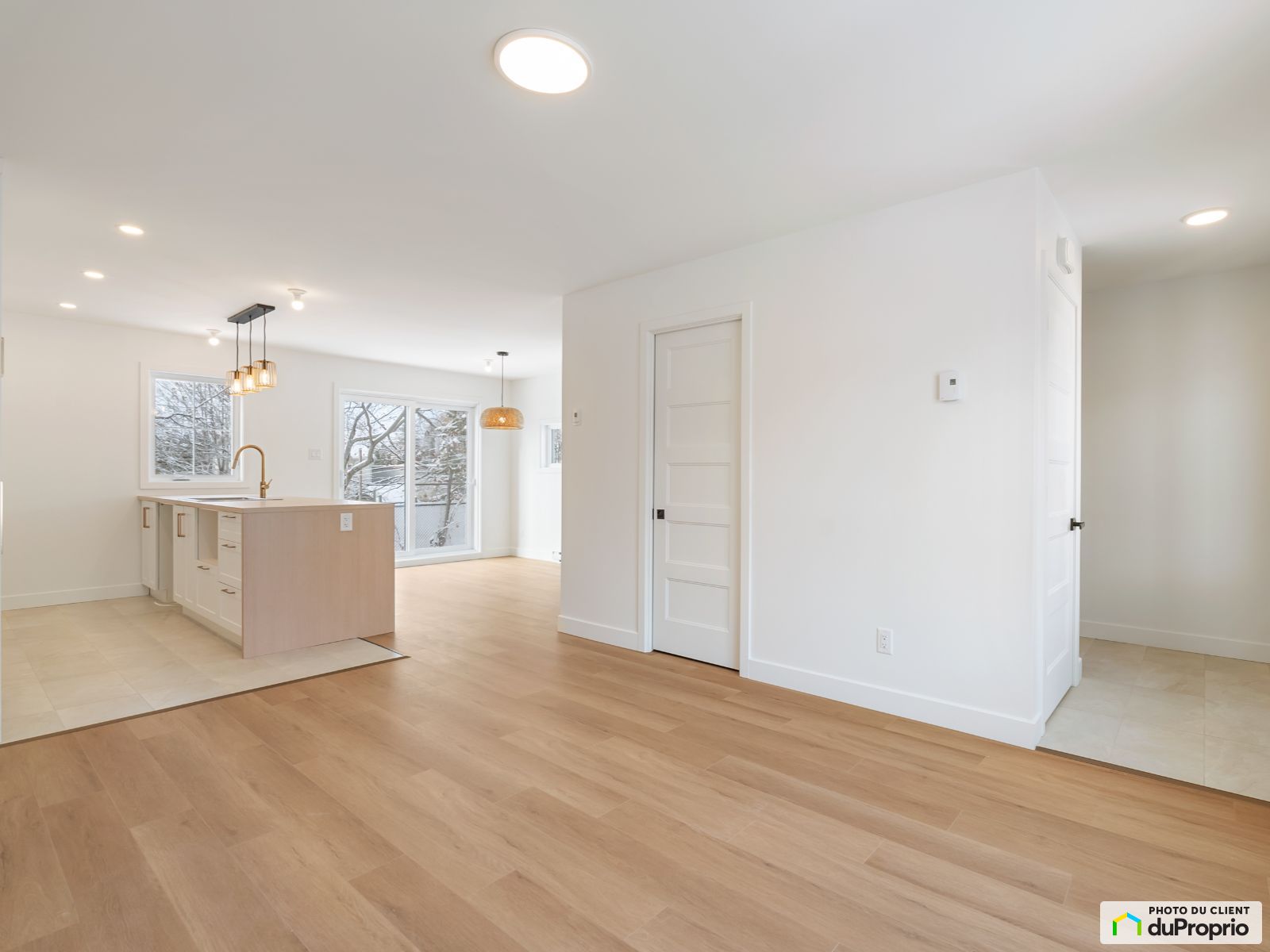 1295 Rue De Modene — photo 2