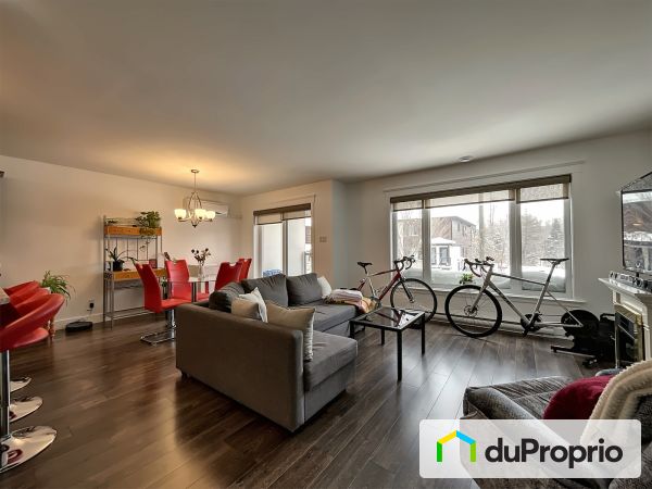 Living / Dining Room - 204-5020 rue de l'Escarpement, Val-Bélair for sale