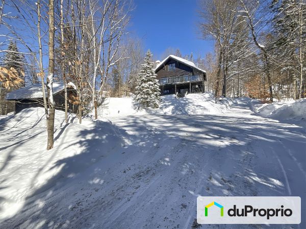 1492 chemin du Grand Ruisseau, St-Sauveur for sale