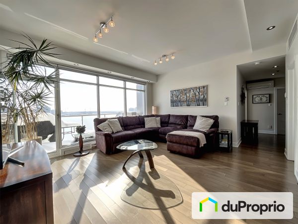 Living Room - 601-3399 avenue Jacques-Bureau, Chomedey for sale