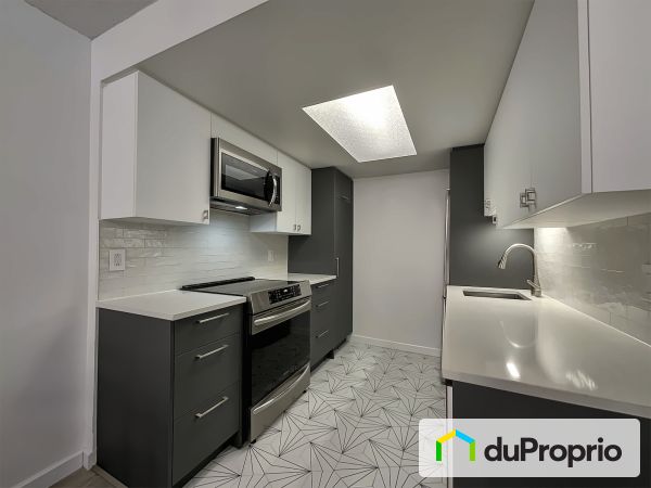 Kitchen - 204-6801 boulevard des Roseraies, Anjou for sale
