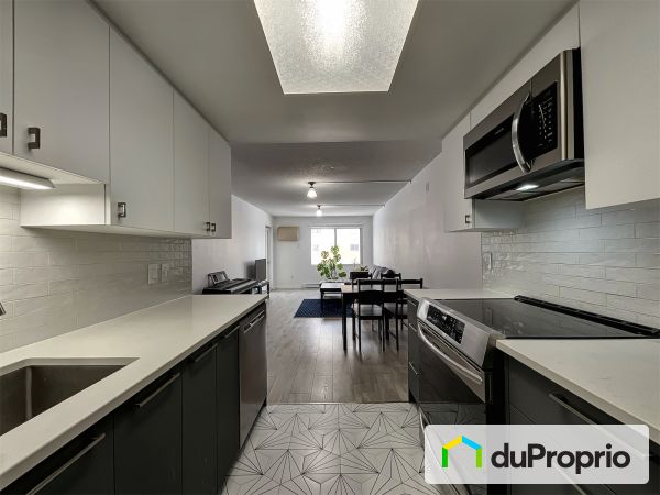 Cuisine - 204-6801, boulevard des Roseraies, Anjou à vendre