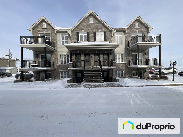 19, place Dufresne, Ste-Martine à vendre