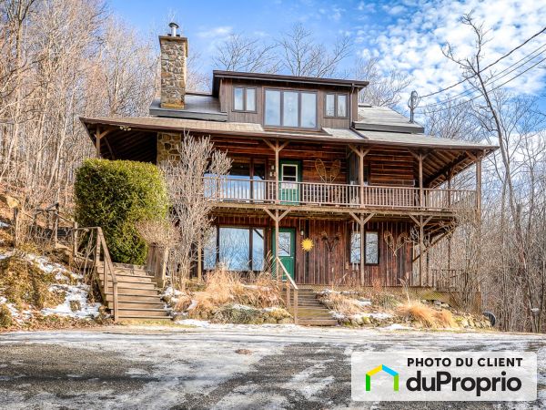 18-18A chemin des Moqueurs, Ste-Anne-Des-Lacs à vendre