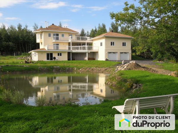 Côté nord - 805, chemin Smith, Canton-de-Hatley à vendre