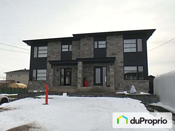 4 rue O'Connor, St-Henri-de-Lévis for sale