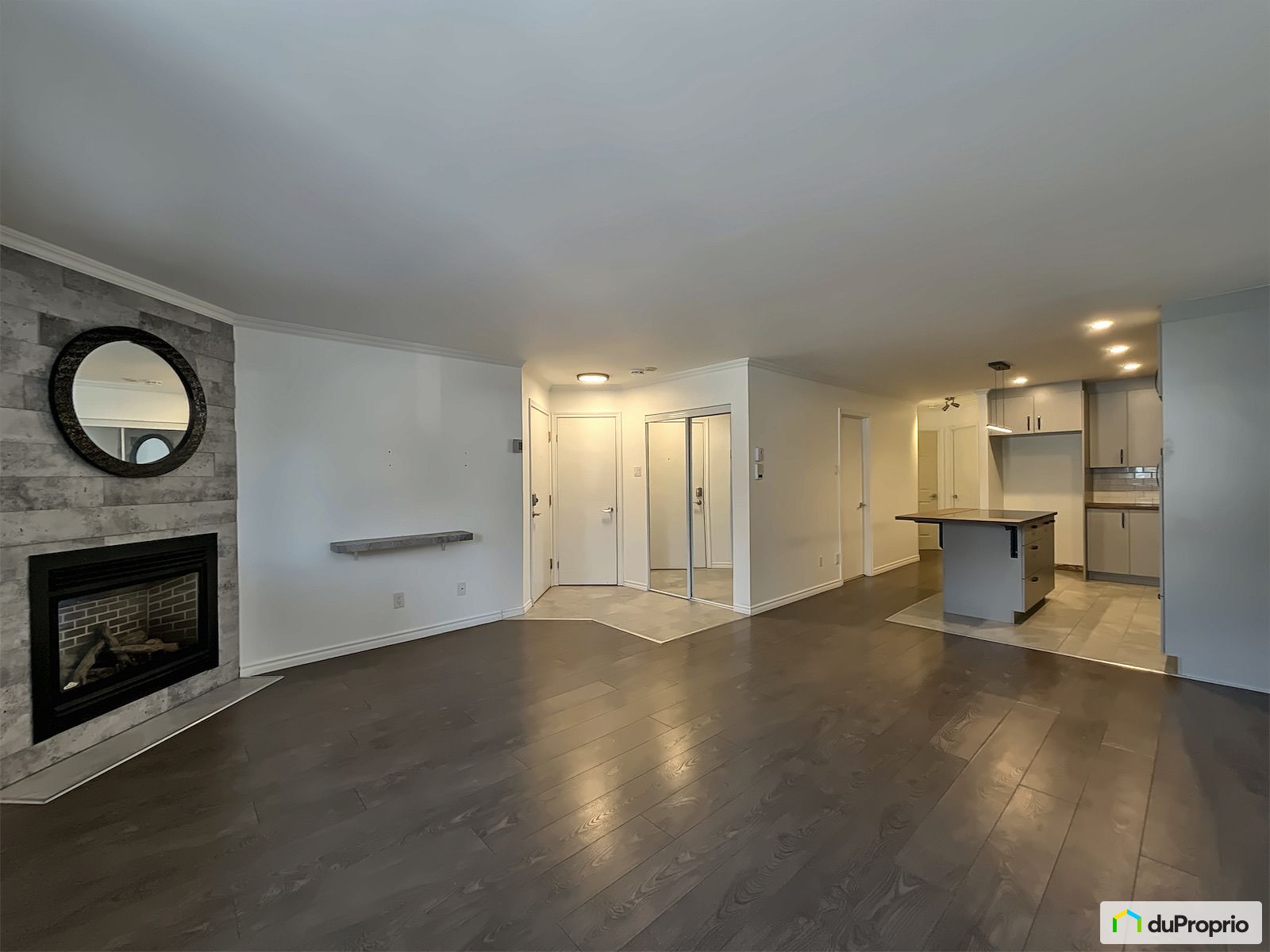2 550 Rue De Perigueux — photo 1