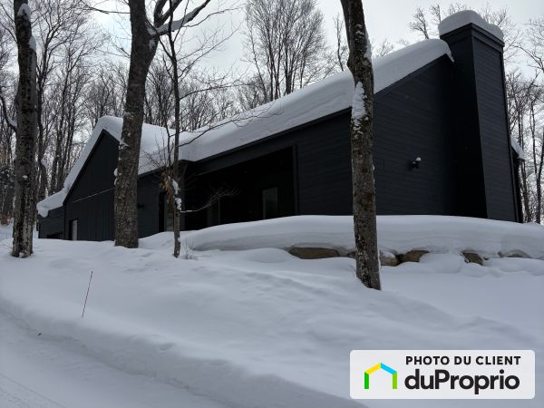 304 chemin de la Consol, St-Donat for sale