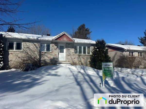 5060 terrasse Beaudry, Longueuil (St-Hubert) for sale