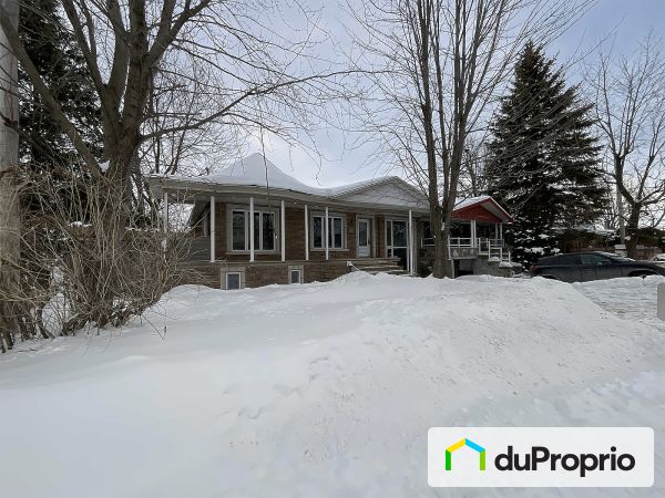 20 rue Daniel, Charlemagne for sale