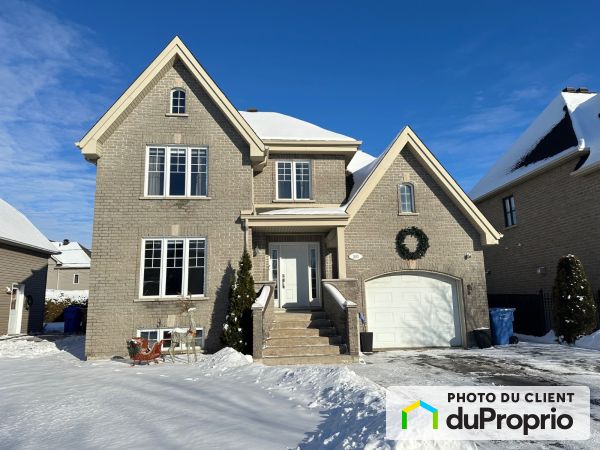 2665 rue de la Bussière, Ste-Julie for sale