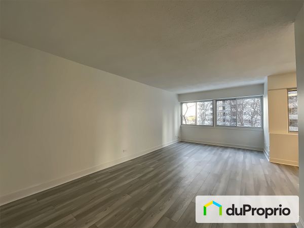 411-750 boulevard Montpellier, Saint-Laurent for sale