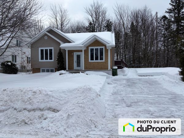 265, rue des Amarres, Drummondville (St-Nicéphore) à vendre