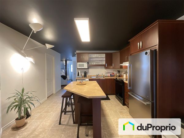 2-3 rue Bissonnette, Les Côteaux for sale