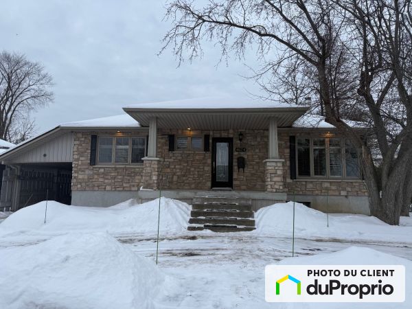 4624 rue Suzor-Coté, St-Vincent-de-Paul for sale