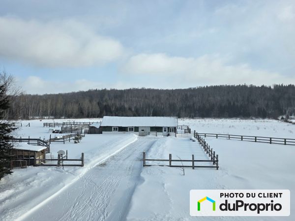 10188, route 117 Nord, Rivière-Rouge à vendre