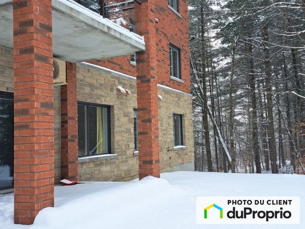 B 102-3480 rue Nicolas-Scheib, Sherbrooke (Jacques-Cartier) for sale