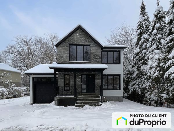 857 chemin des Patriotes, Otterburn Park for sale