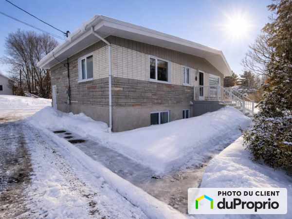 69 rue de Sainte-Cécile-du-Bic, Rimouski (Le Bic) for sale