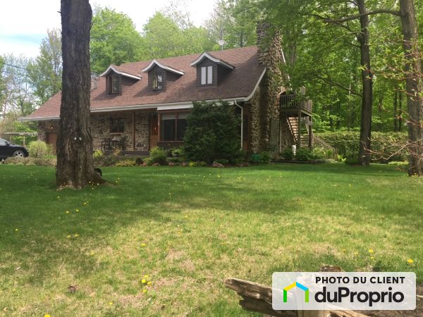 242, montee Vachon, Brownsburg-Chatham à vendre