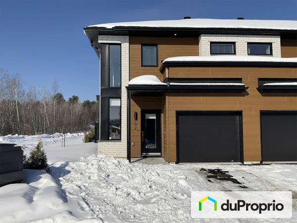 102 rue des Abeilles, ND-Des-Prairies for sale