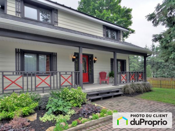 460 rue Principale, St-Sauveur for sale