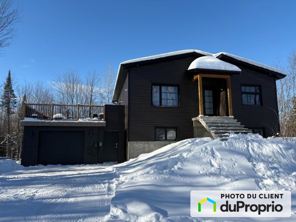 237 rue Steve, Lefebvre for sale