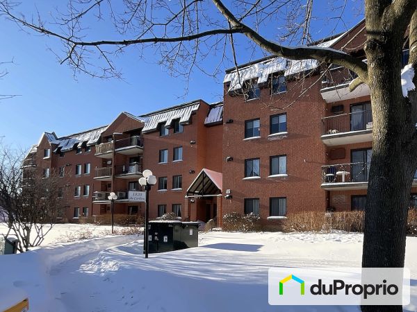 302-1820, rue du Caribou, Longueuil (Vieux-Longueuil) à vendre