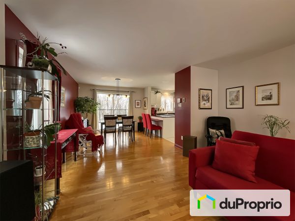 Salon / Salle à manger - 1222, rue de la Souveraine, Charlesbourg à vendre