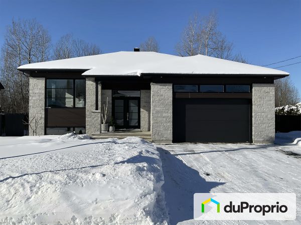 849 rue du Pacifique, Wickham for sale