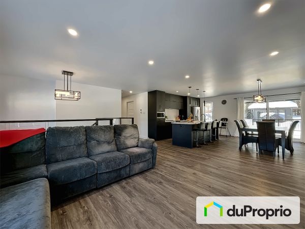 109 rue Saint-Pierre, St-François-Xavier-De-Brompton for sale