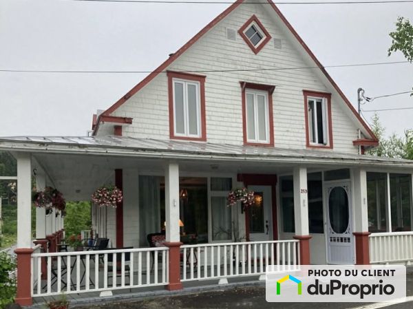 253, avenue des Chutes, ND-De-Montauban à vendre