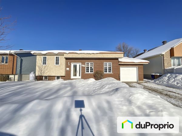 2417, rue Légaré, Chomedey à vendre