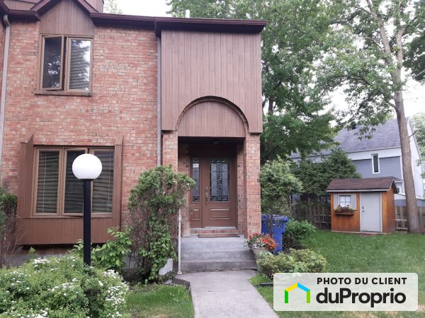 1196, rue des Éperviers, Longueuil (Vieux-Longueuil) à vendre