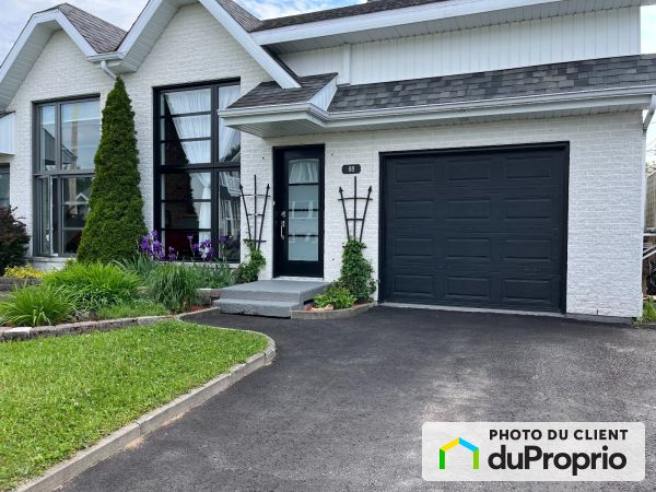 88 rue des Hydrangées, St-Étienne-De-Lauzon for sale