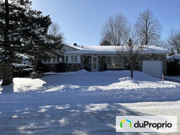 849 rue Charles-Roy, Boucherville for sale