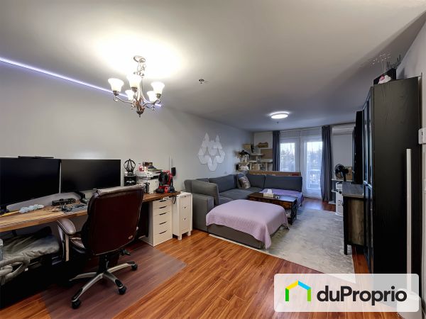 203-4041, boulevard Saint-Martin Ouest, Chomedey à vendre