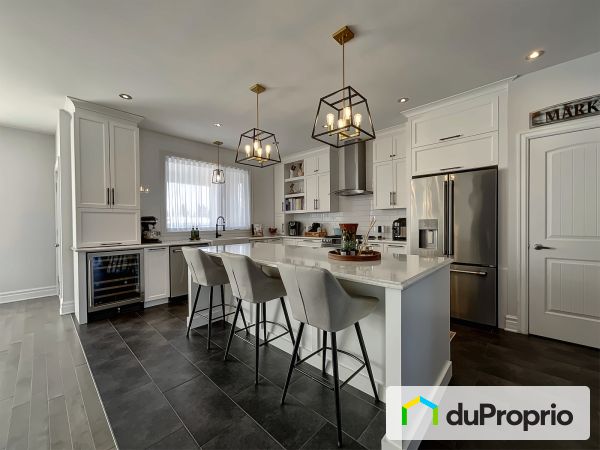 Kitchen - 696 rue Anne-Hébert, Terrebonne (Terrebonne) for sale